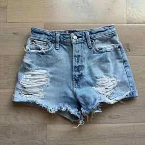Abercrombie and Fitch ANNIE HIGH WAISTED ripped jeans shorts, size 24/00